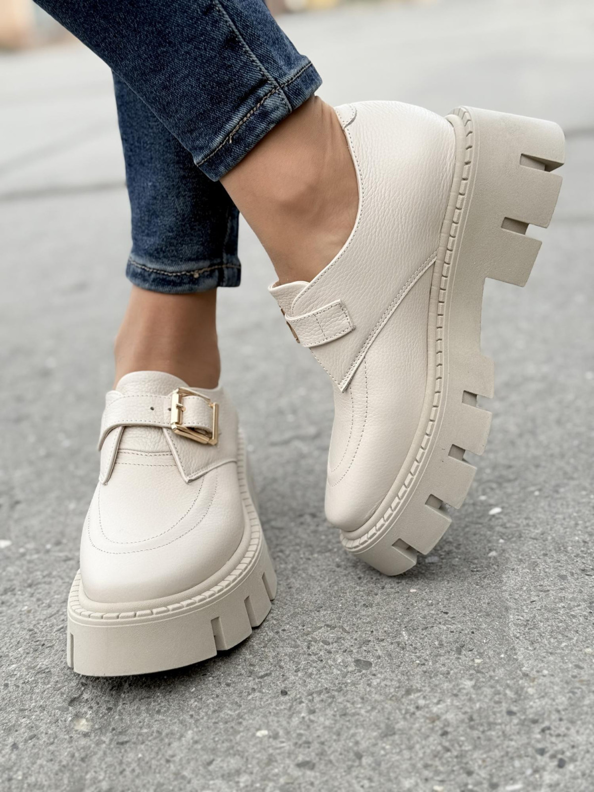 Półbuty ze skóry naturalnej OLEKSY Polskiej produkcji