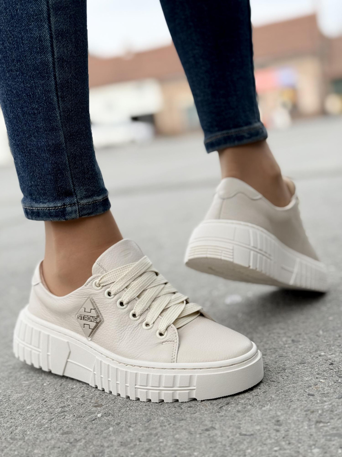 Sneakersy OLEKSY ze skóry Polskiej produkcji