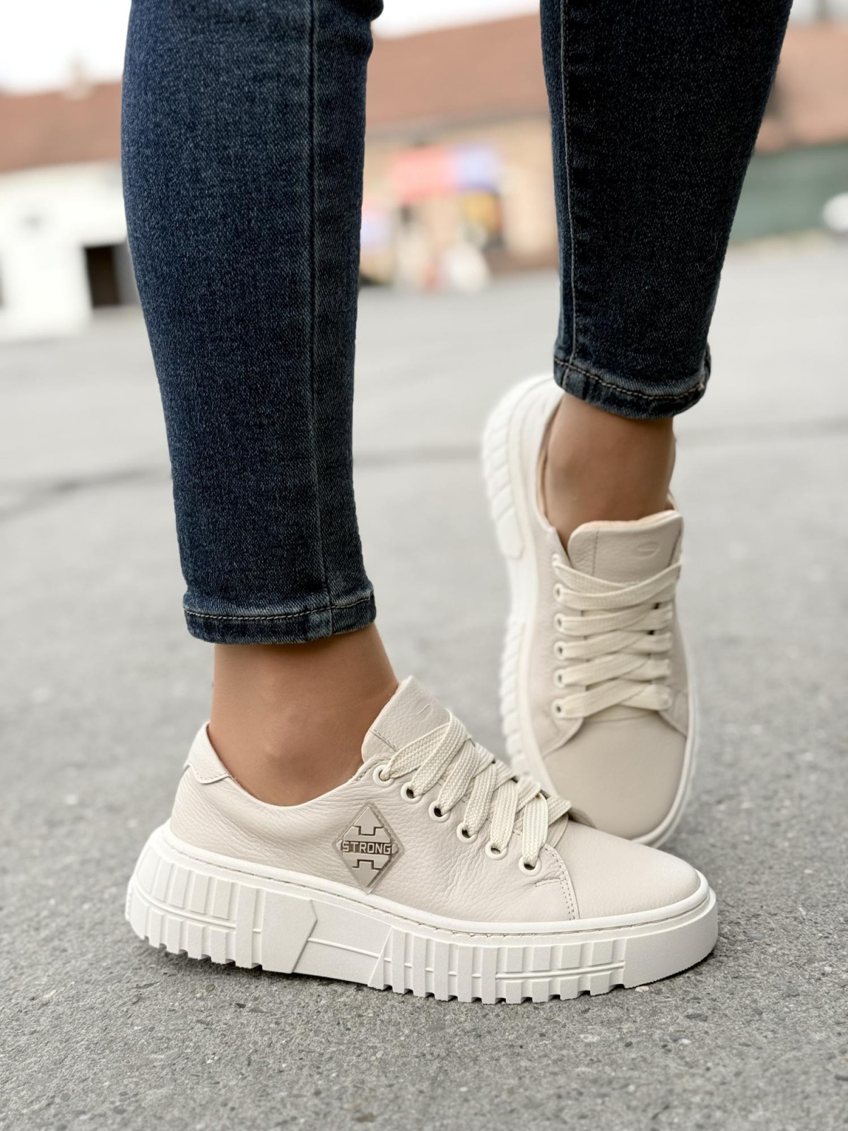 Sneakersy OLEKSY ze skóry Polskiej produkcji