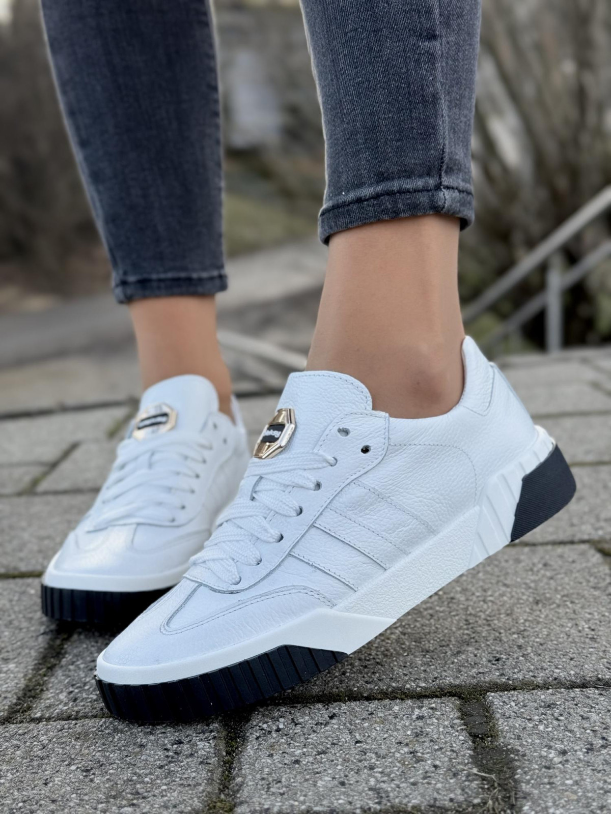 Sneakersy OLEKSY ze skóry Polskiej produkcji