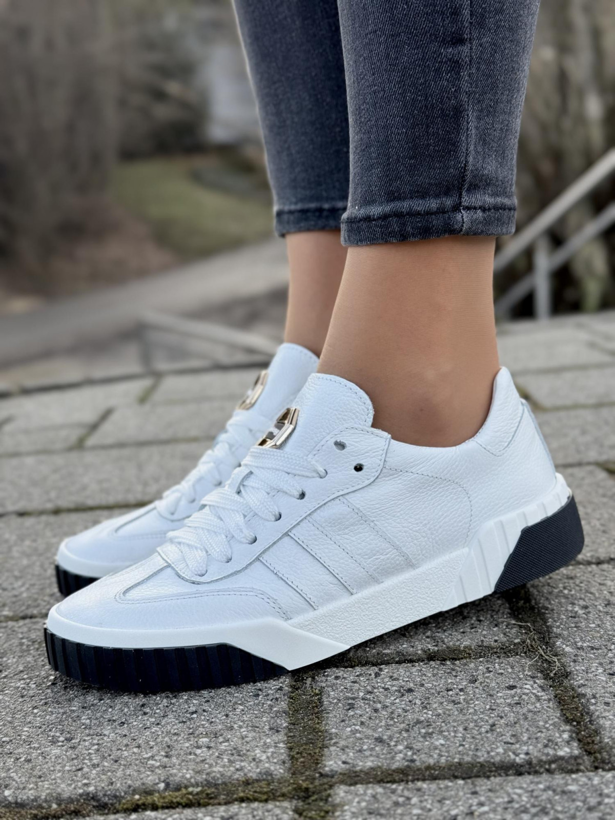 Sneakersy OLEKSY ze skóry Polskiej produkcji