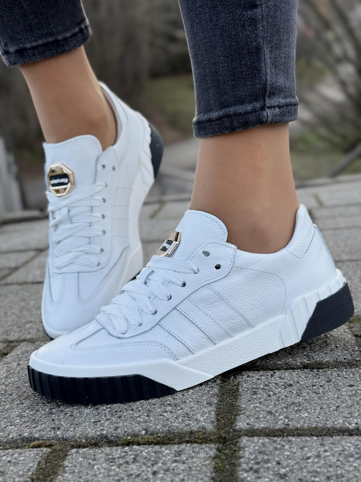 Sneakersy OLEKSY ze skóry Polskiej produkcji