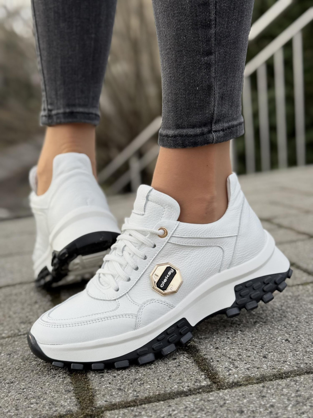 Sneakersy OLEKSY ze skóry Polskiej produkcji