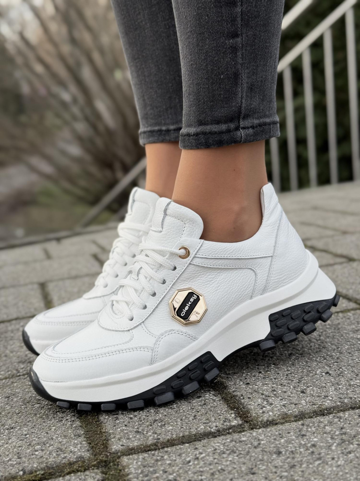 Sneakersy OLEKSY ze skóry Polskiej produkcji