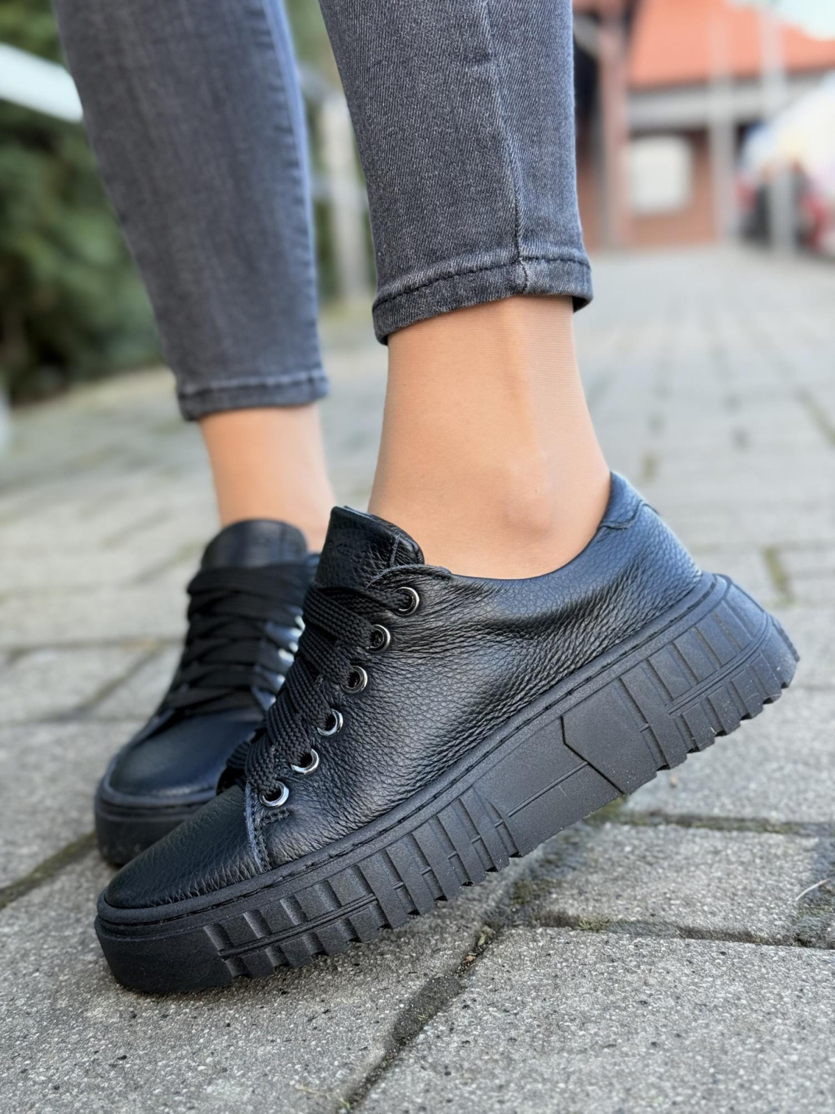 Sneakersy OLEKSY ze skóry Polskiej produkcji