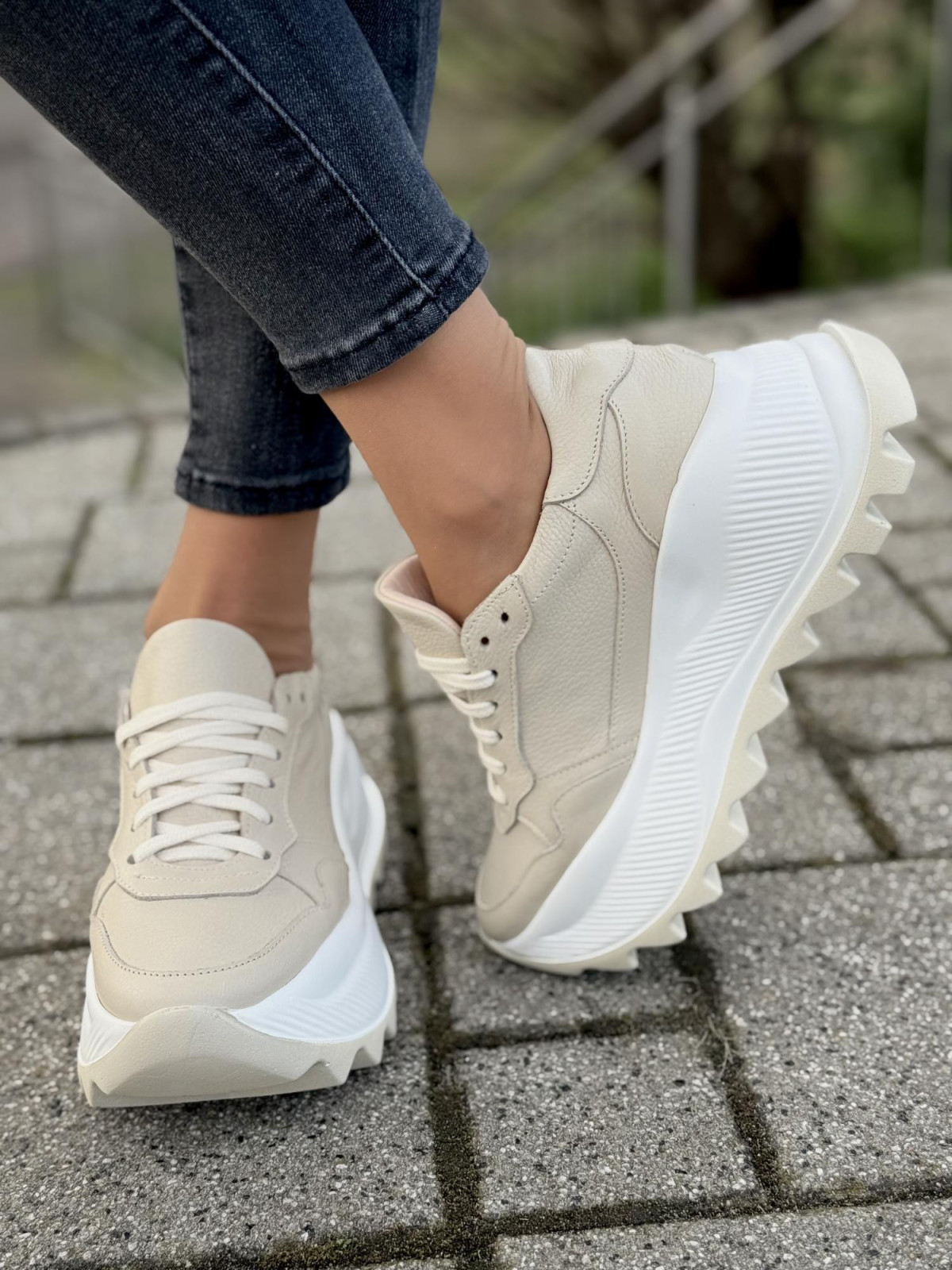 Sneakersy OLEKSY ze skóry Polskiej produkcji