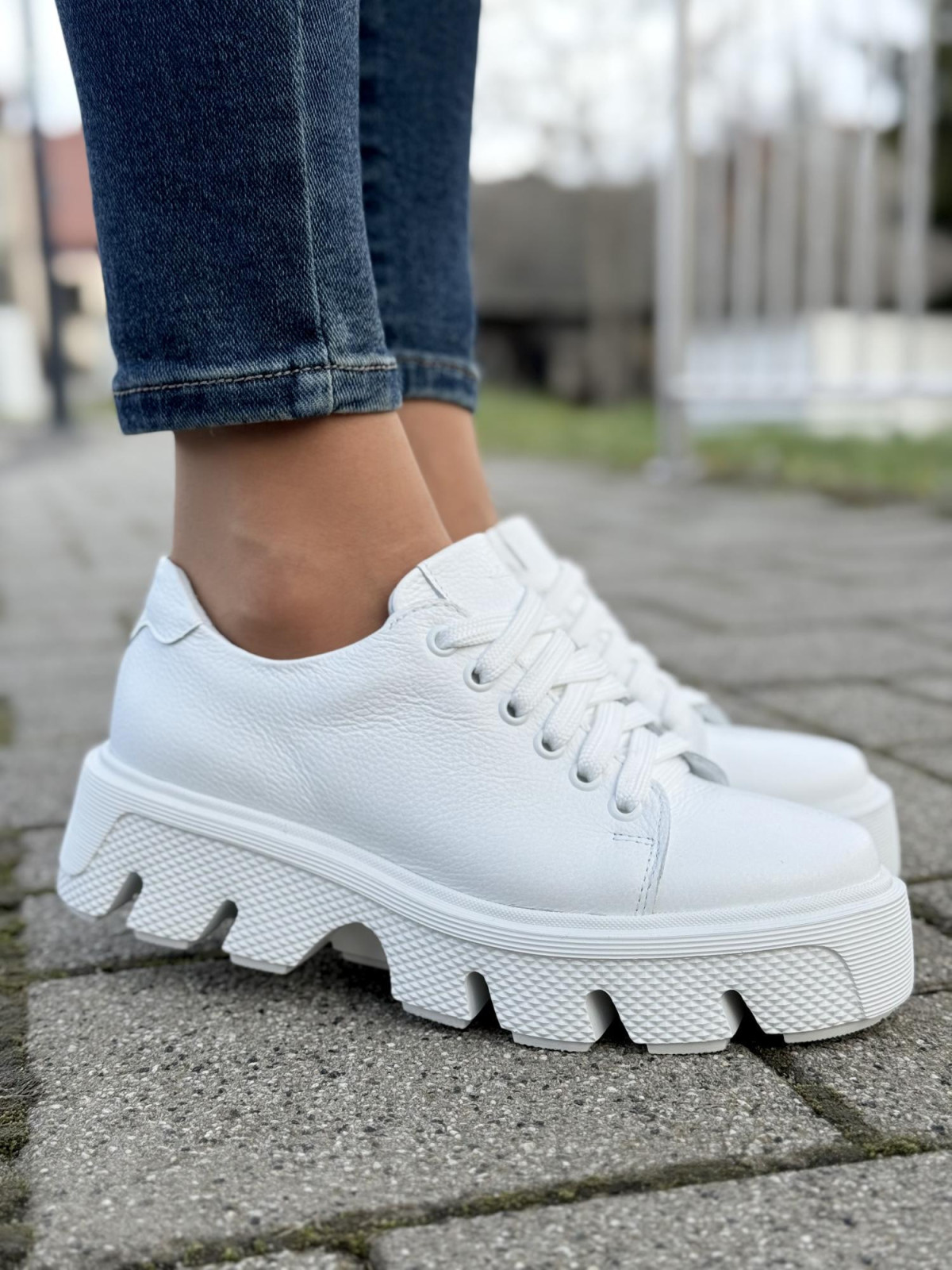 Sneakersy OLEKSY ze skóry Polskiej produkcji