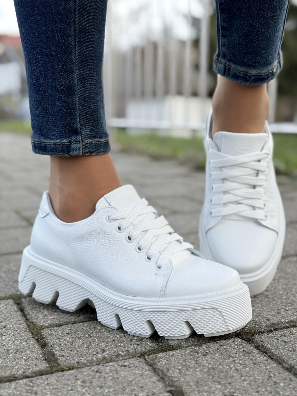 Sneakersy OLEKSY ze skóry Polskiej produkcji