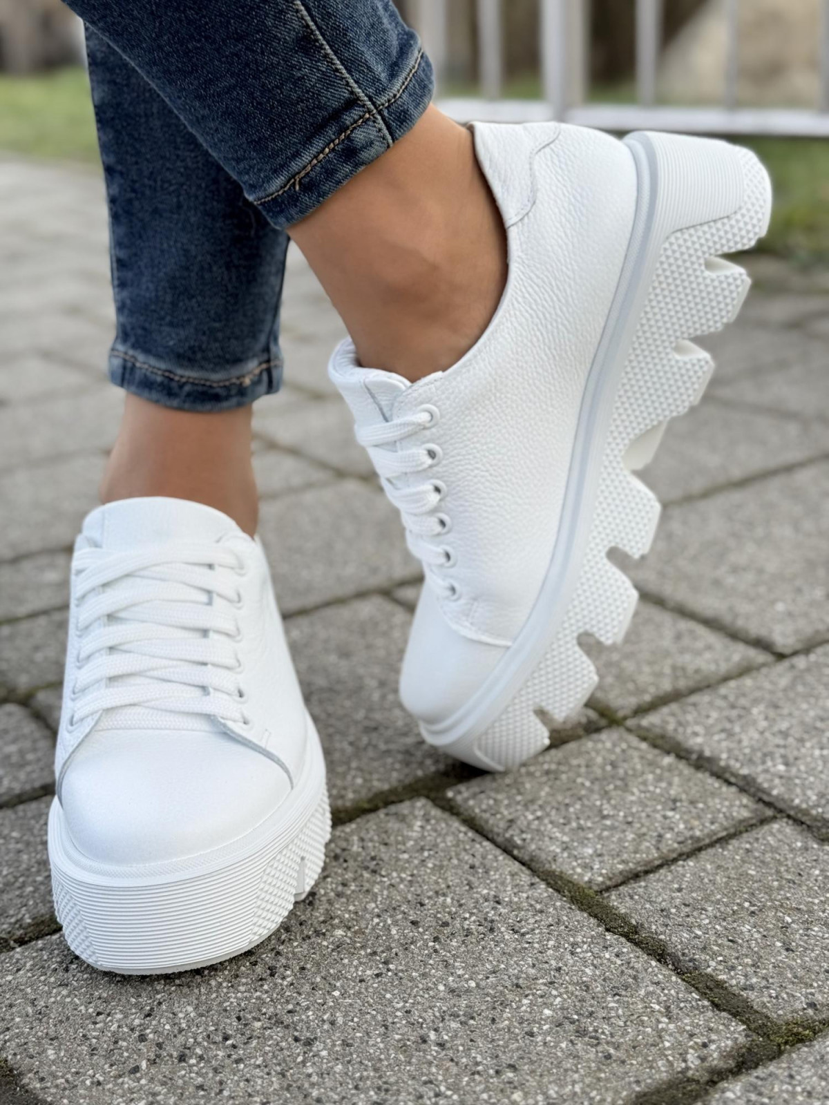 Sneakersy OLEKSY ze skóry Polskiej produkcji