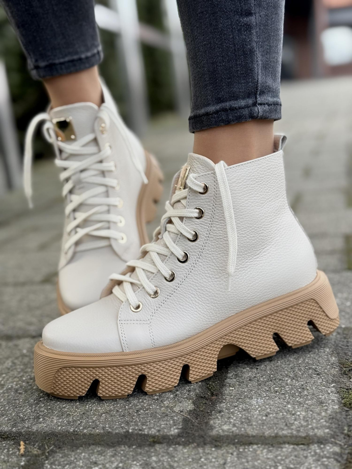 Sneakersy OLEKSY ze skóry Polskiej produkcji