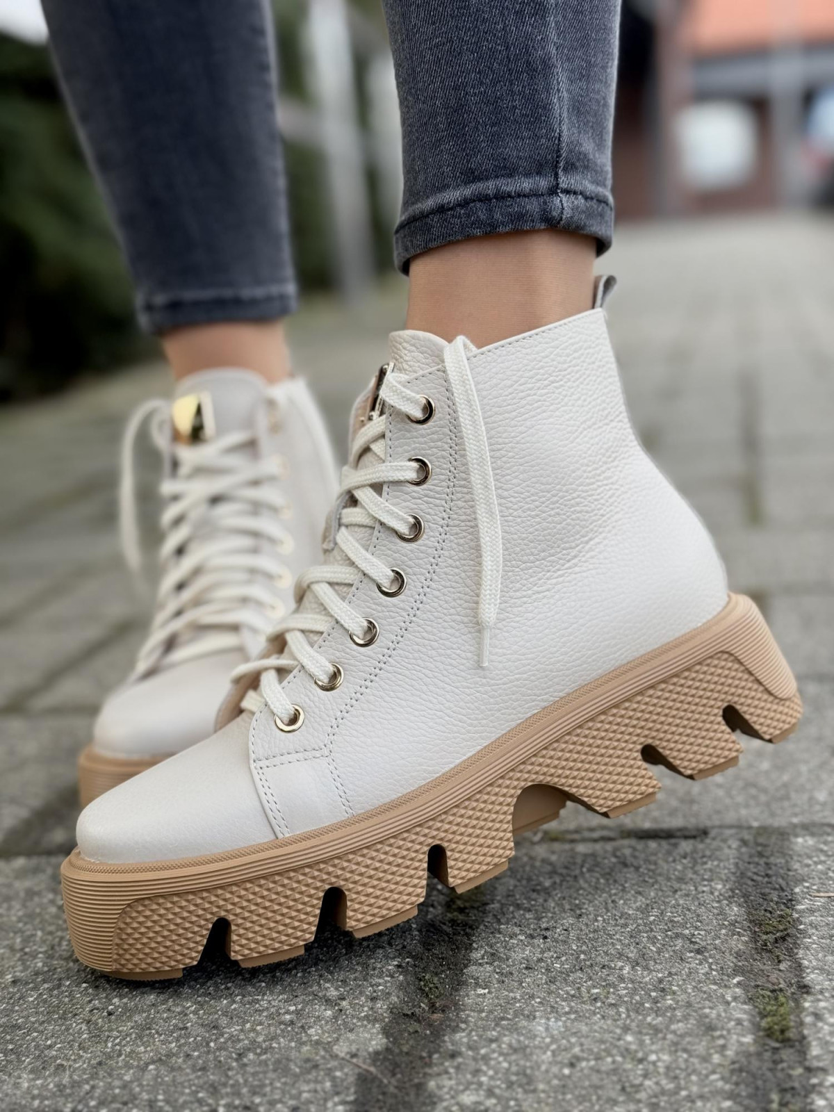 Sneakersy OLEKSY ze skóry Polskiej produkcji