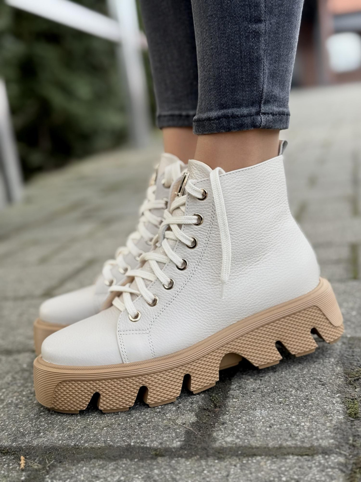 Sneakersy OLEKSY ze skóry Polskiej produkcji