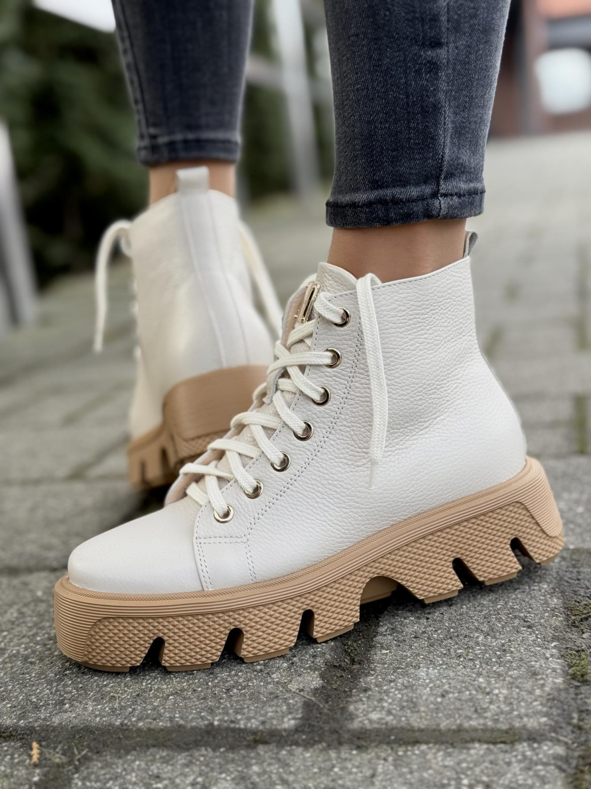 Sneakersy OLEKSY ze skóry Polskiej produkcji