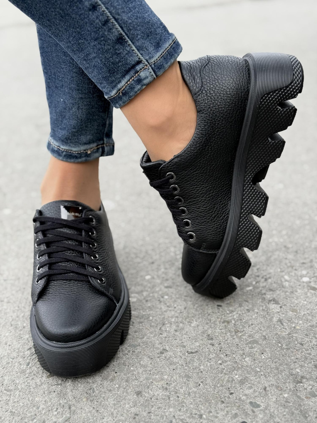 Sneakersy OLEKSY ze skóry Polskiej produkcji