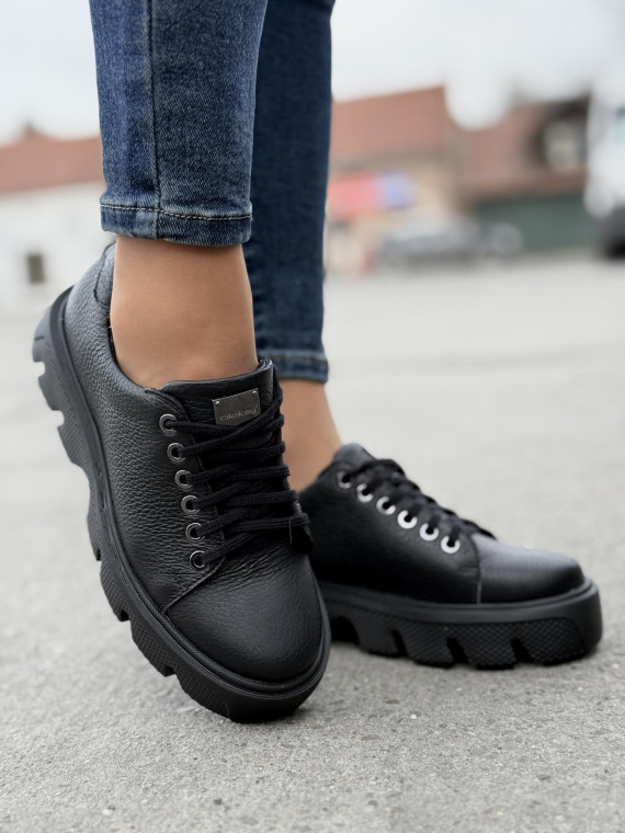 Sneakersy OLEKSY ze skóry Polskiej produkcji