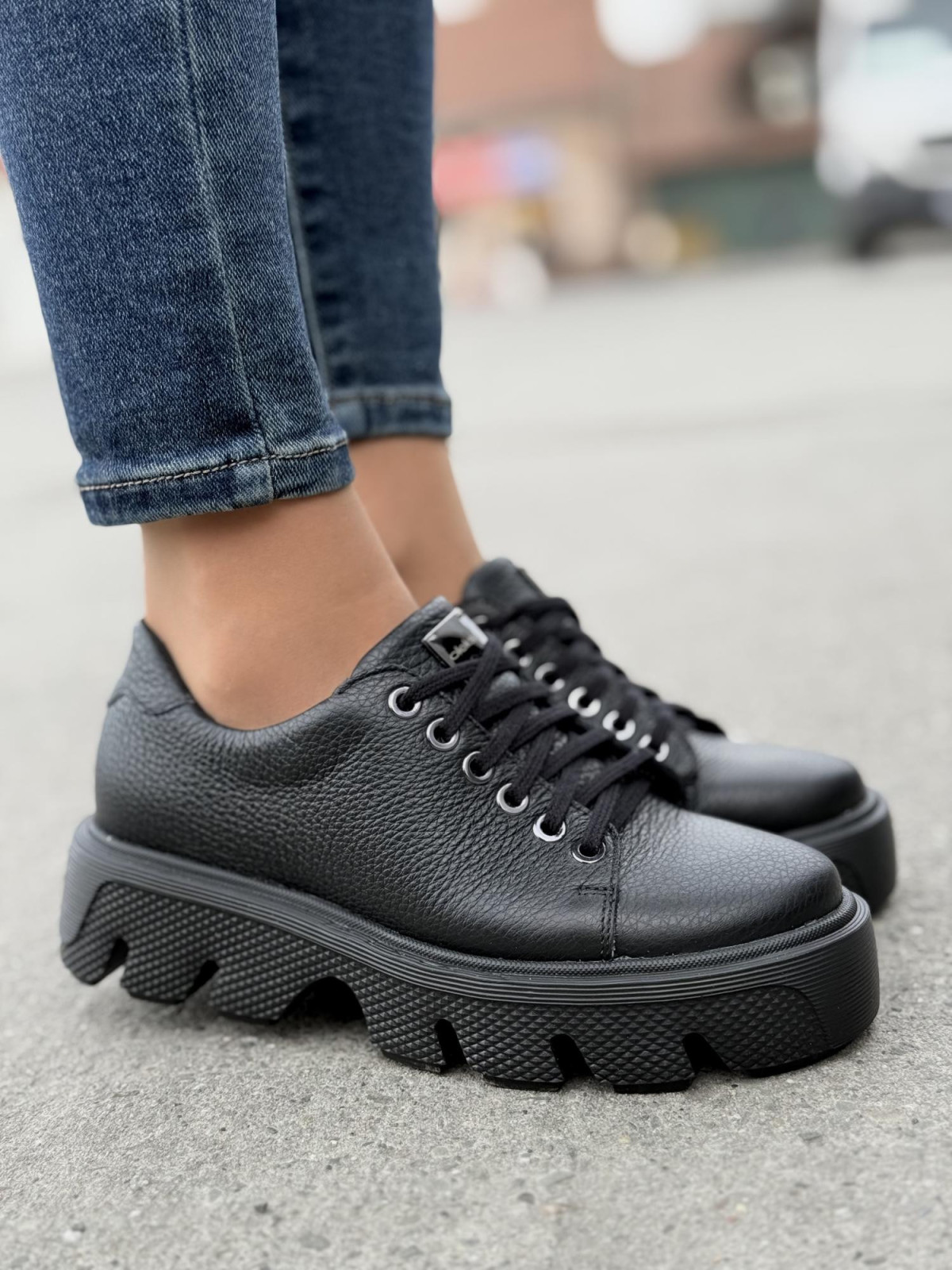 Sneakersy OLEKSY ze skóry Polskiej produkcji