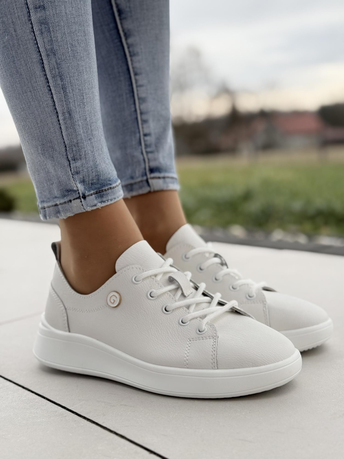 Sneakersy damskie ze skóry naturalnej