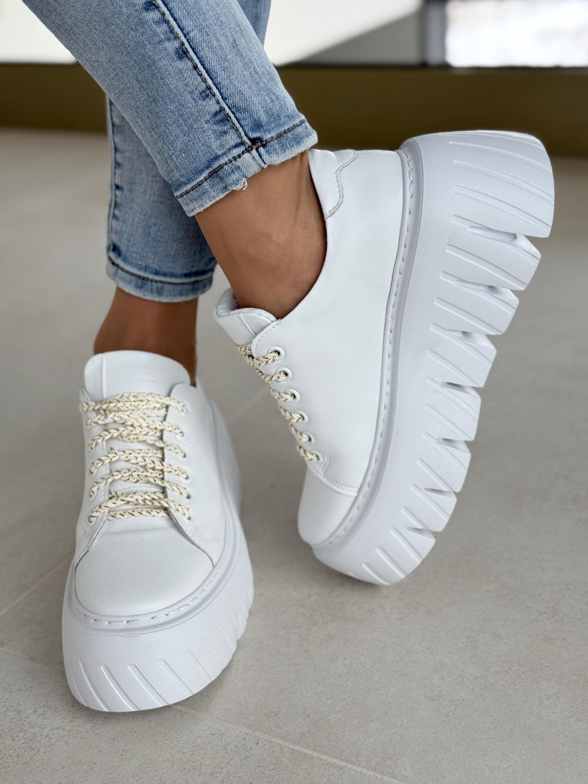 Sneakersy OLEKSY ze skóry Polskiej produkcji