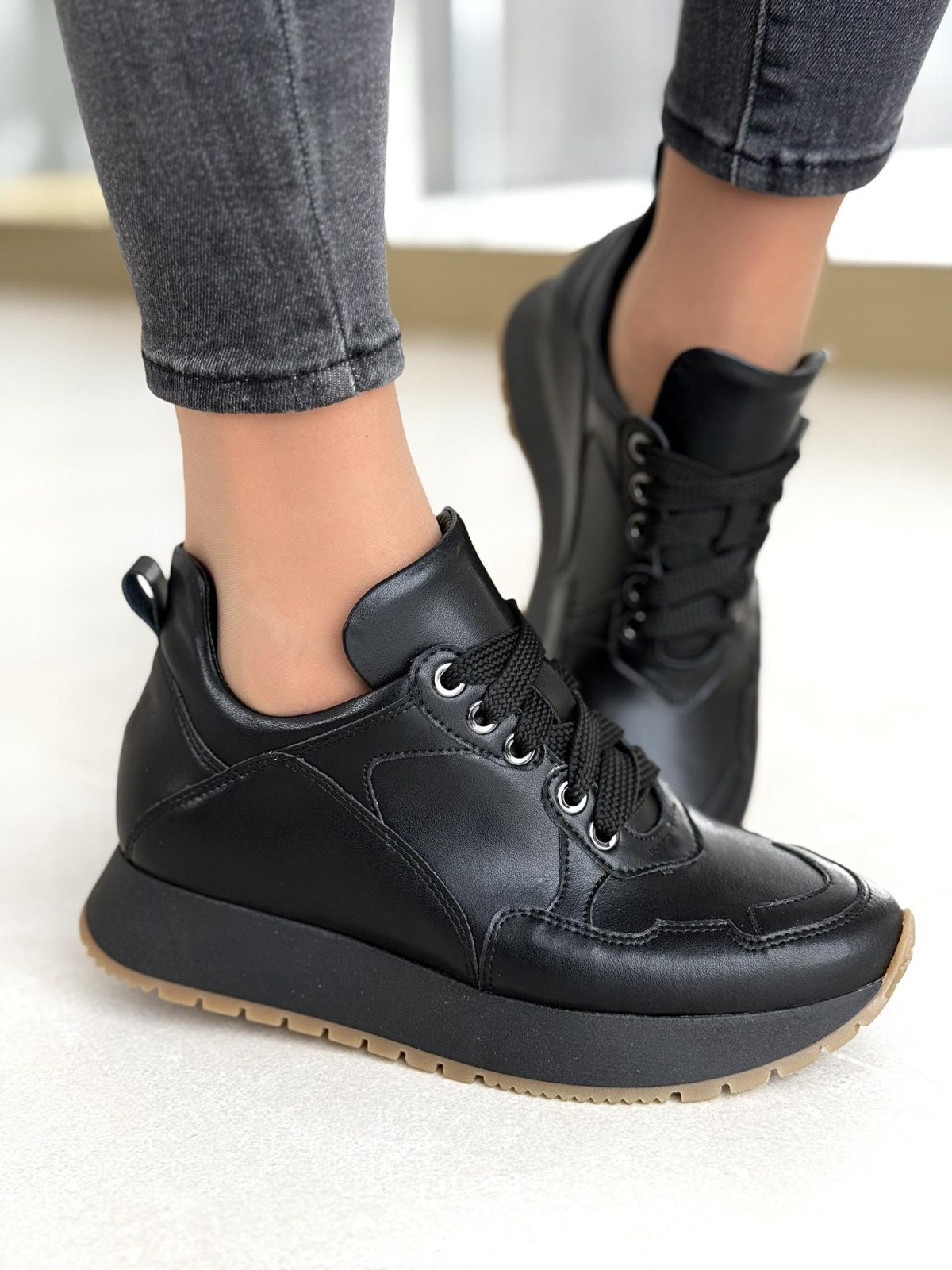 Sneakersy OLEKSY ze skóry naturalnej