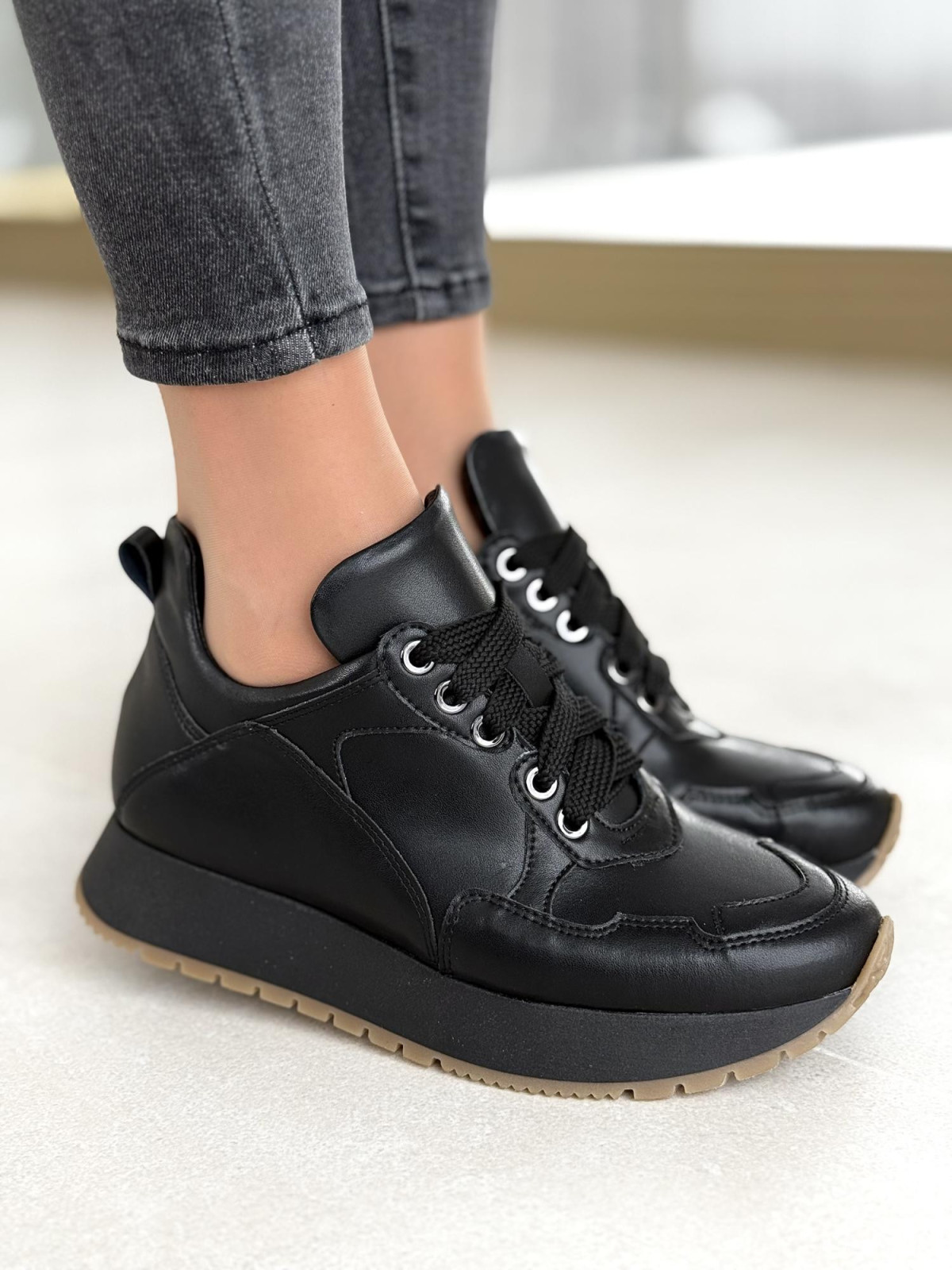 Sneakersy OLEKSY ze skóry naturalnej