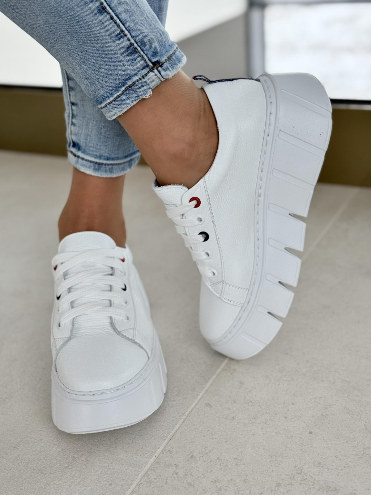 Sneakersy OLEKSY ze skóry naturalnej