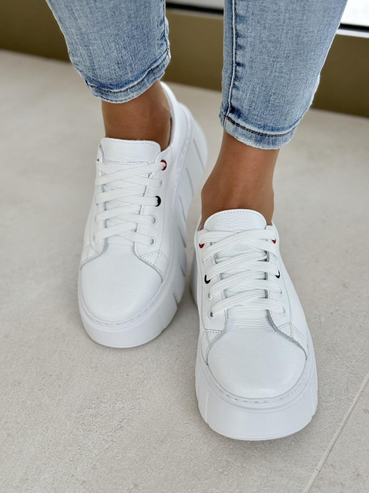 Sneakersy OLEKSY ze skóry naturalnej