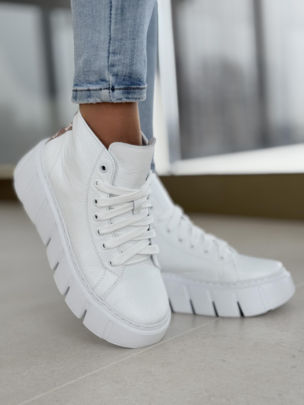 Sneakersy OLEKSY ze skóry Polskiej produkcji