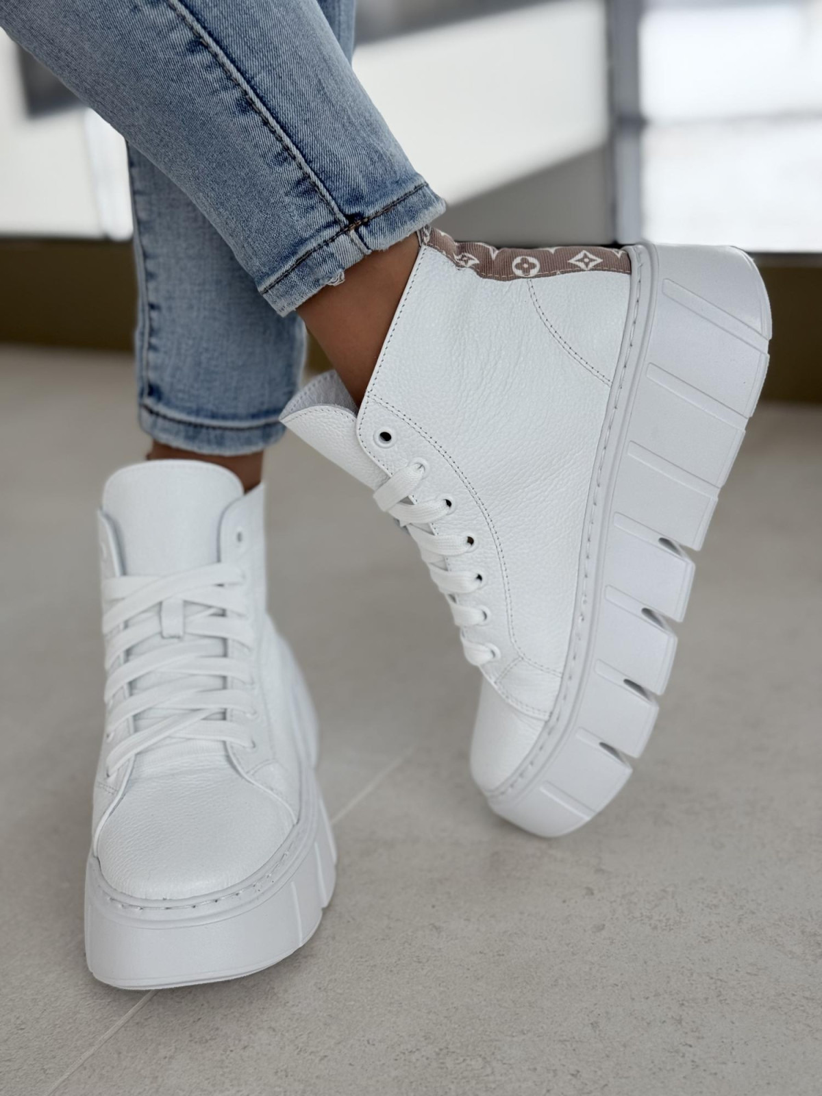 Sneakersy OLEKSY ze skóry Polskiej produkcji