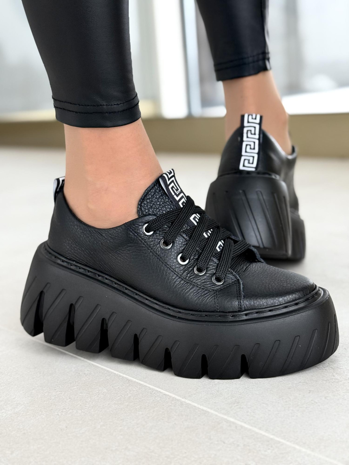 Sneakersy OLEKSY ze skóry Polskiej produkcji