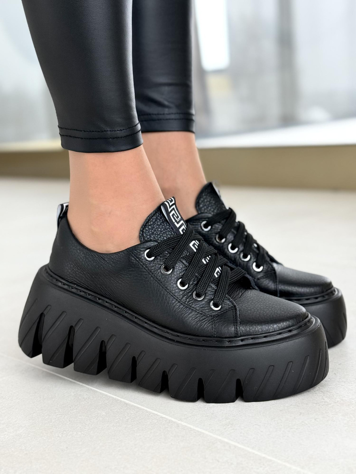 Sneakersy OLEKSY ze skóry Polskiej produkcji