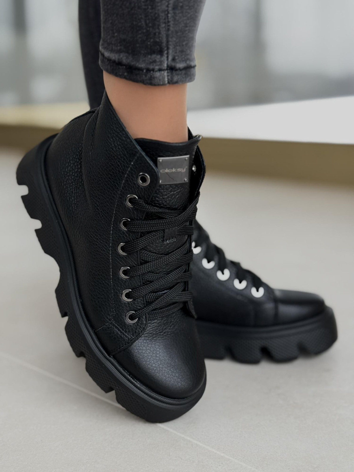 Sneakersy OLEKSY ze skóry Polskiej produkcji