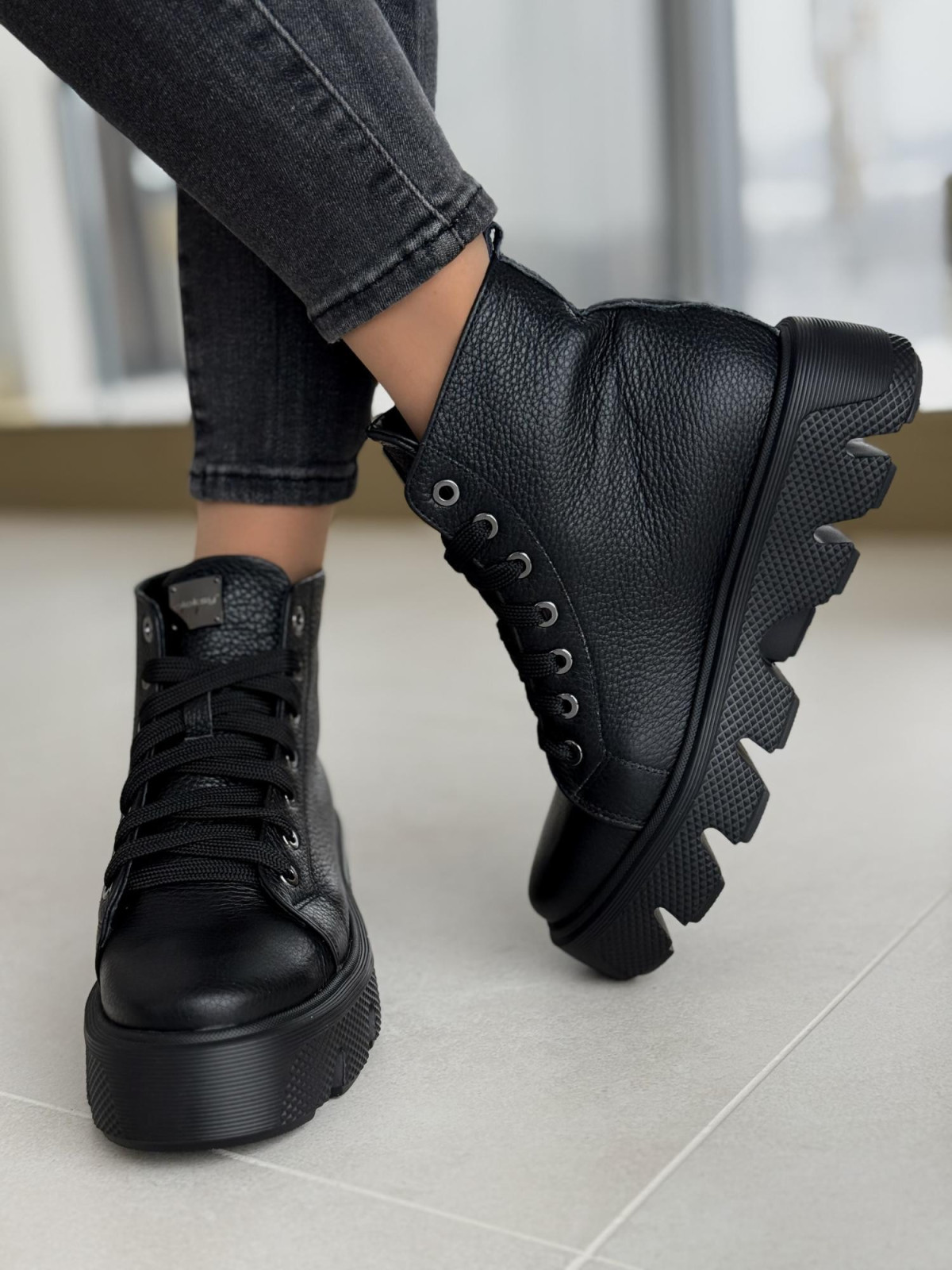 Sneakersy OLEKSY ze skóry Polskiej produkcji