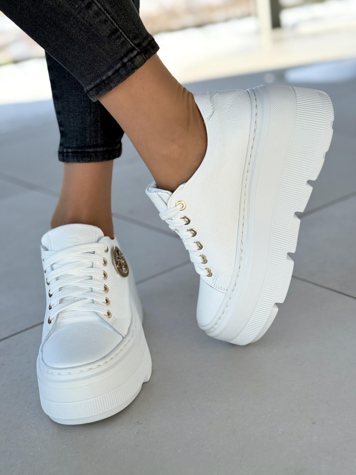 Sneakersy OLEKSY ze skóry Polskiej produkcji