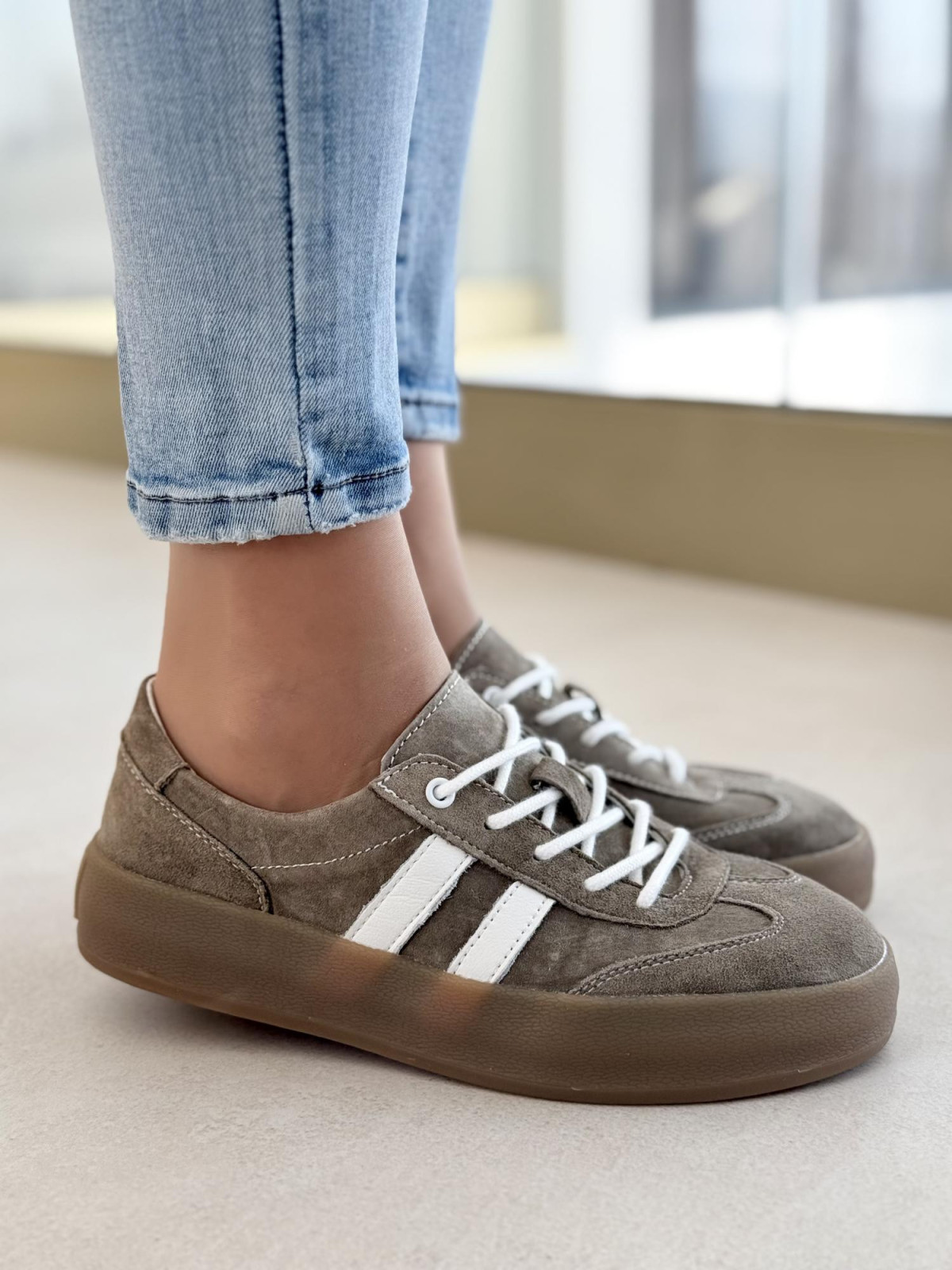 Sneakersy damskie ze skóry naturalnej