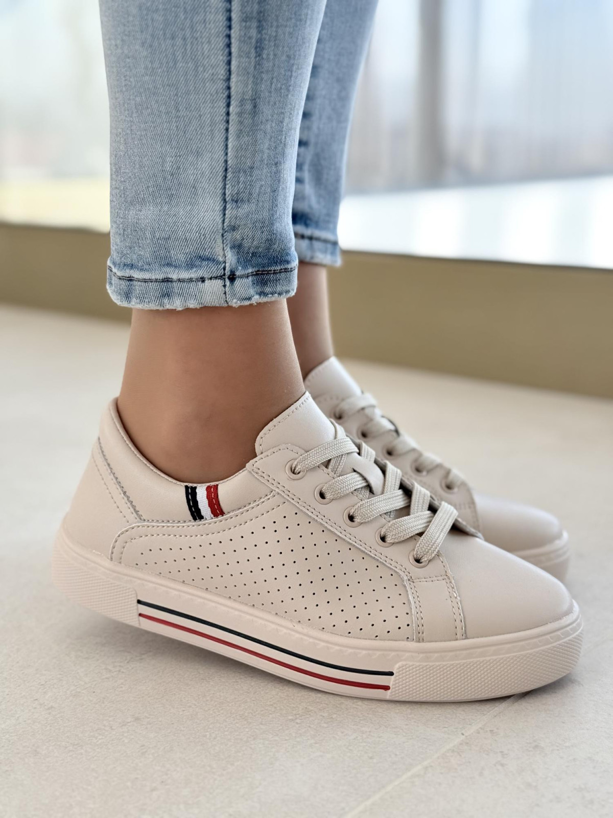 Sneakersy damskie ze skóry naturalnej