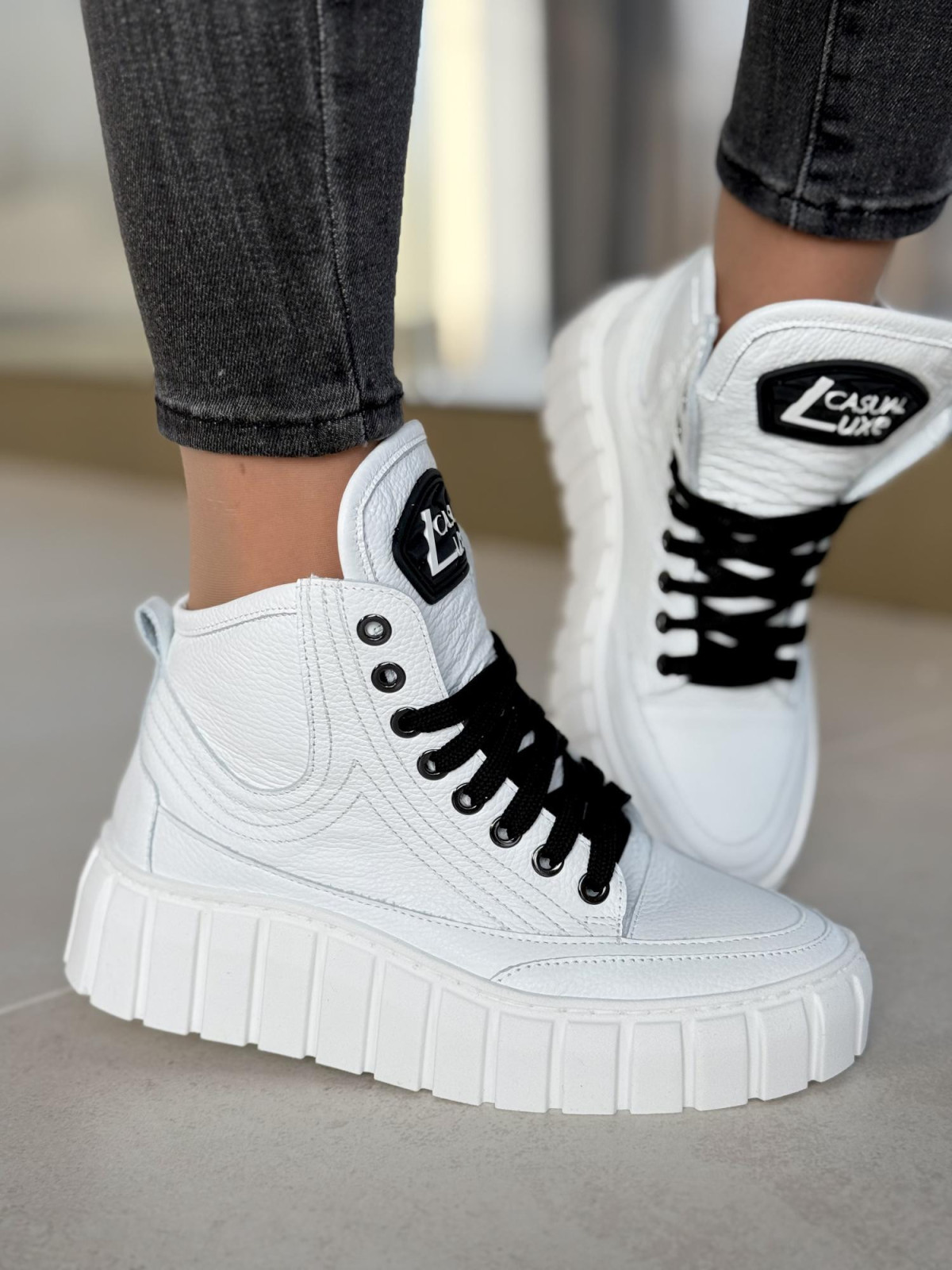 Sneakersy OLEKSY ze skóry Polskiej produkcji