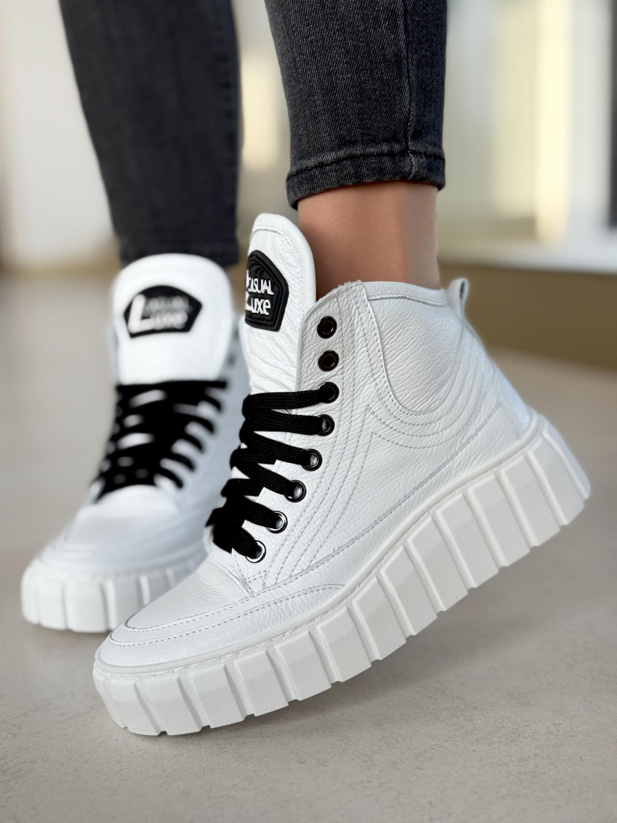 Sneakersy OLEKSY ze skóry Polskiej produkcji