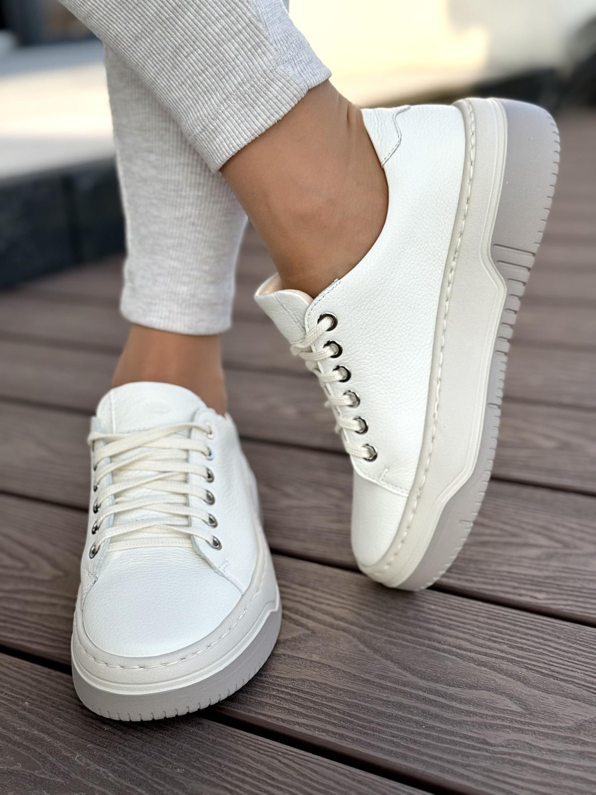 Sneakersy OLEKSY ze skóry Polskiej produkcji