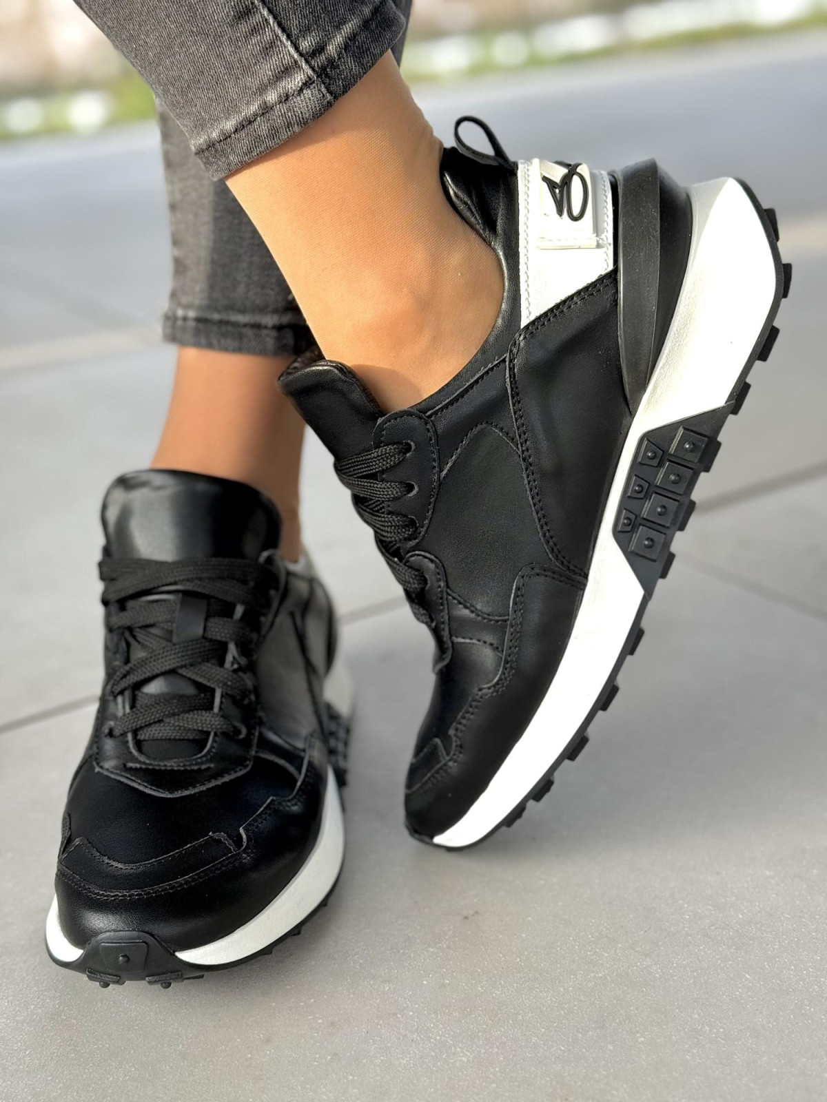 Sneakersy OLEKSY ze skóry Polskiej produkcji