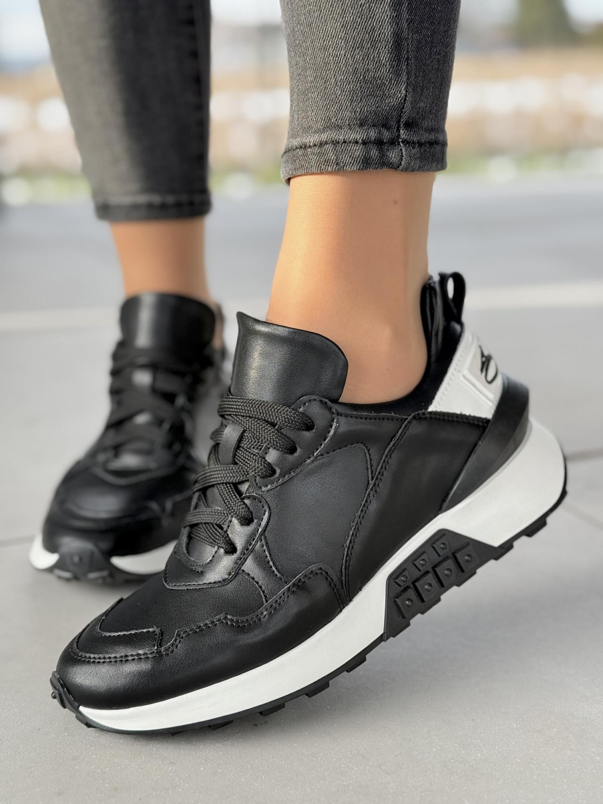 Sneakersy OLEKSY ze skóry Polskiej produkcji