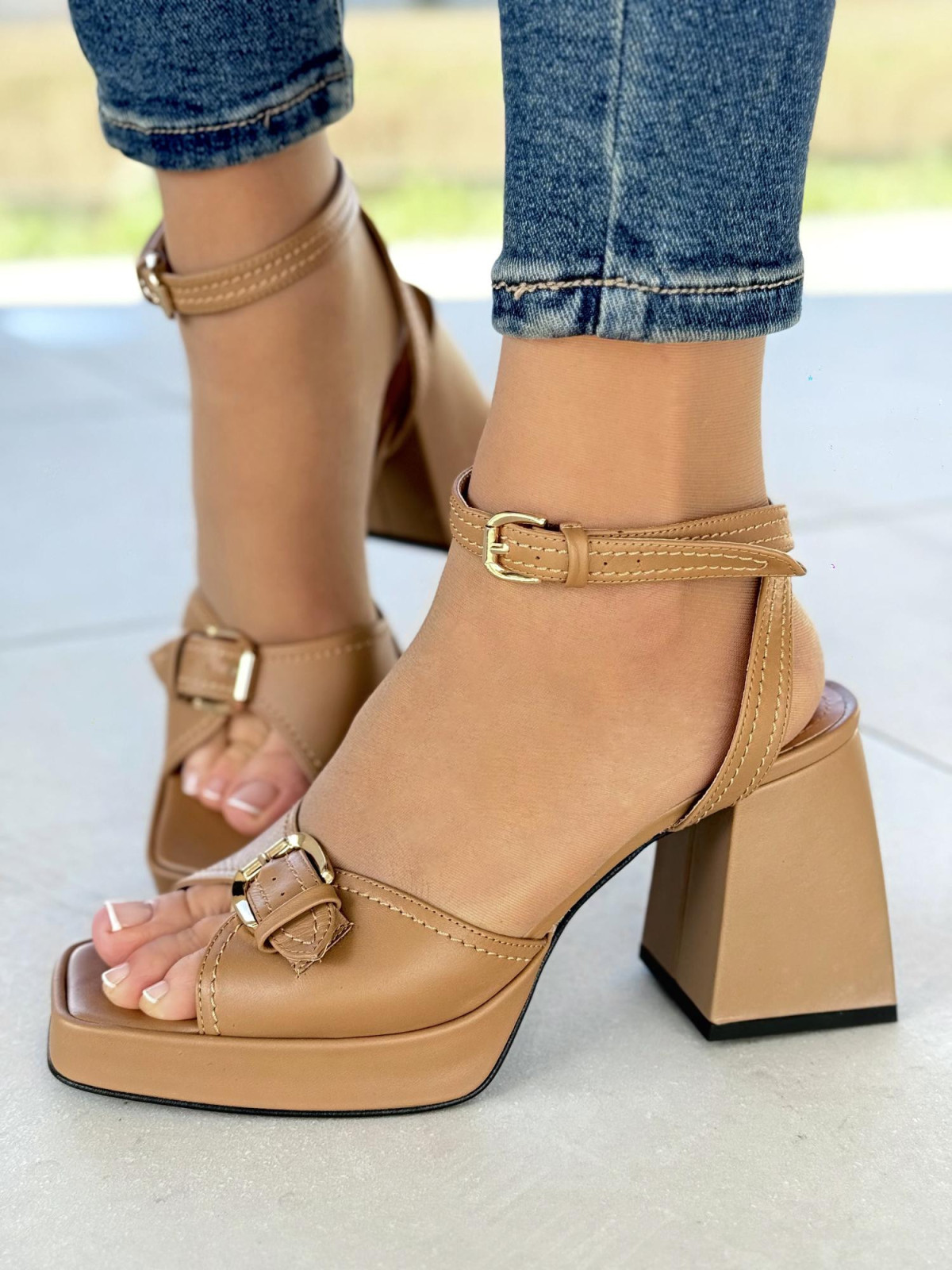 Sandały damskie skórzane na wygodnej platformie polskiej produkcji