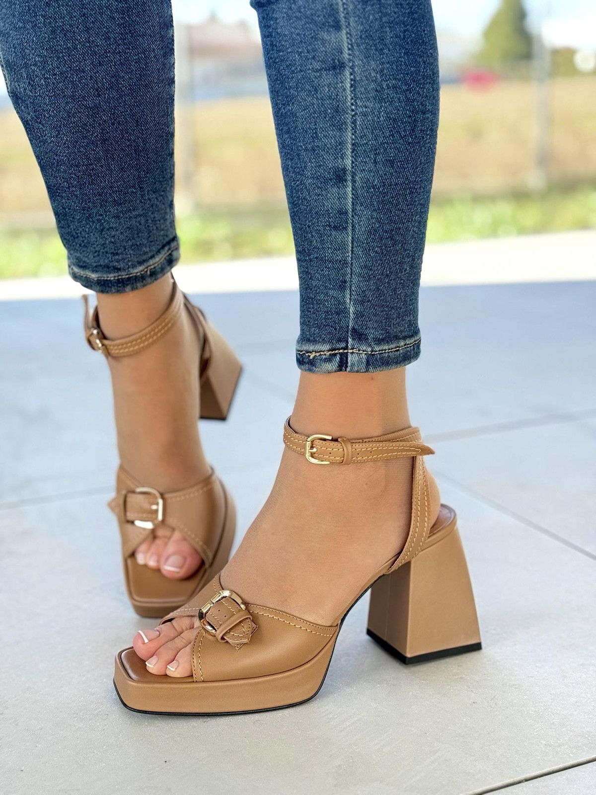 Sandały damskie skórzane na wygodnej platformie polskiej produkcji