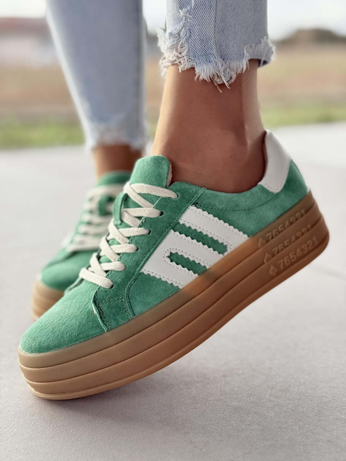 Sneakersy damskie ze skóry naturalnej