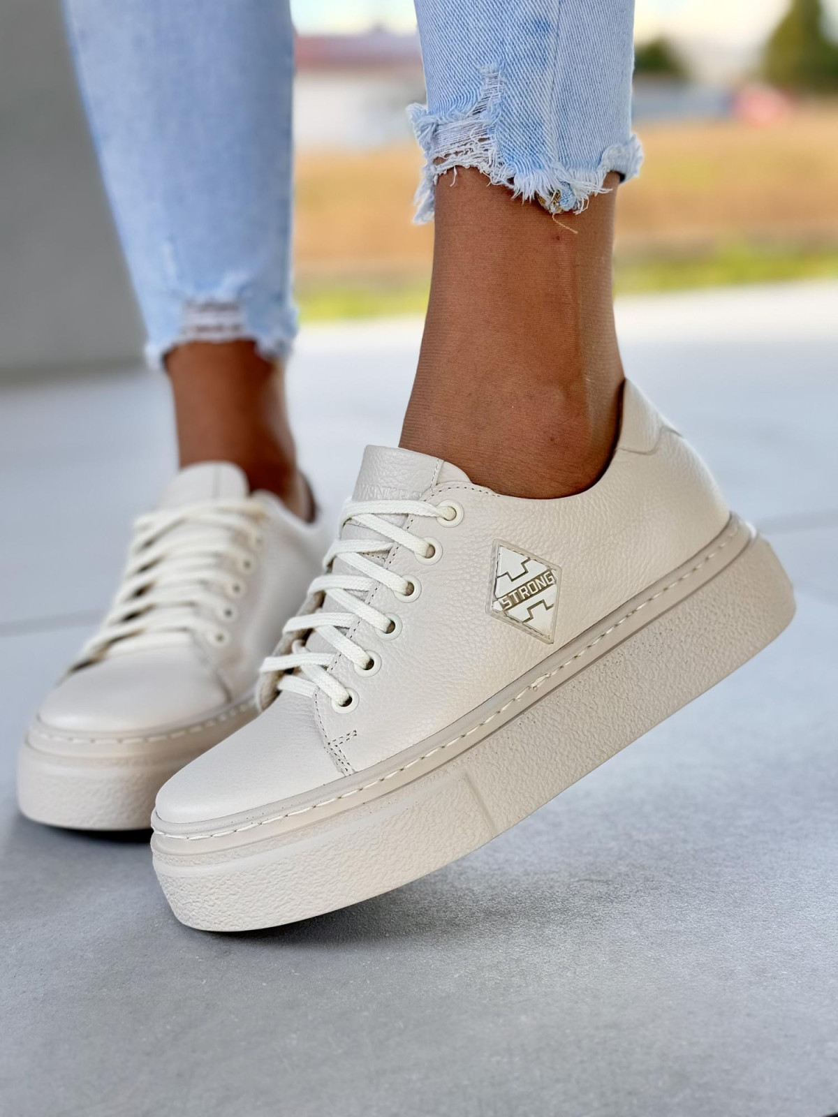 Sneakersy OLEKSY ze skóry Polskiej produkcji