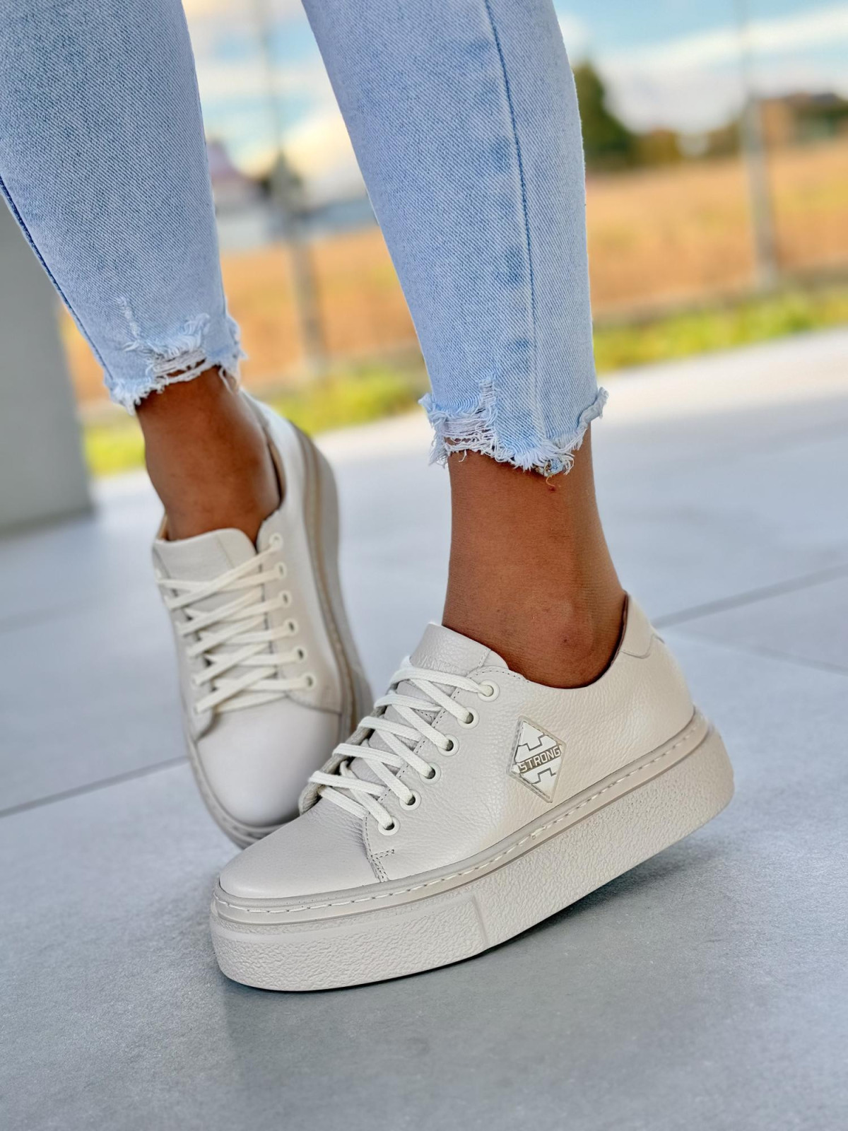 Sneakersy OLEKSY ze skóry Polskiej produkcji