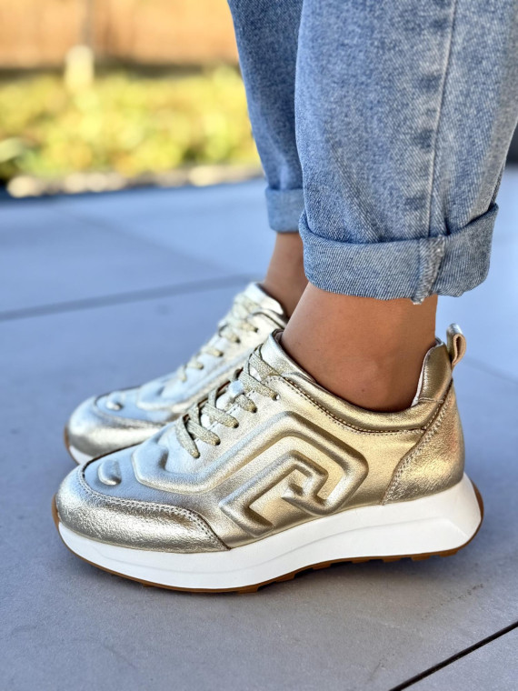 Złote sneakersy damskie ze skóry naturalnej