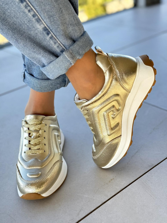 Złote sneakersy damskie ze skóry naturalnej