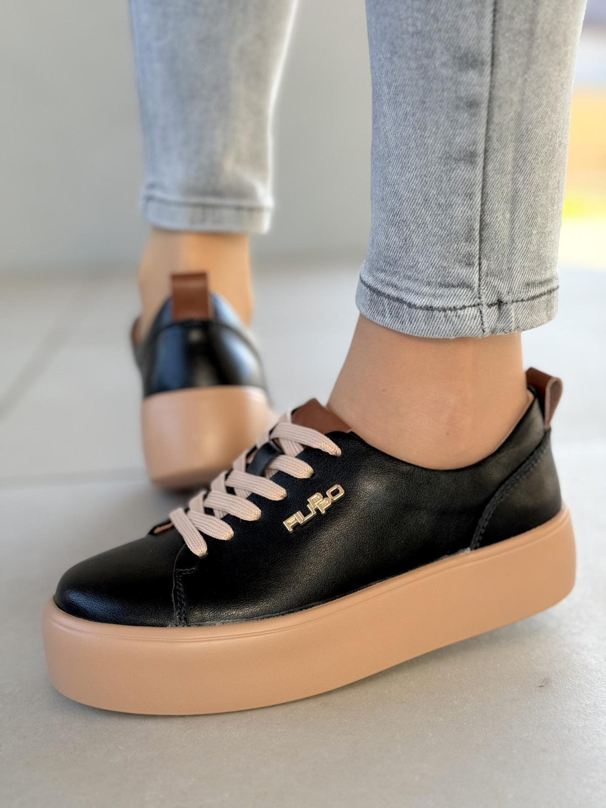 Sneakersy damskie ze skóry naturalnej