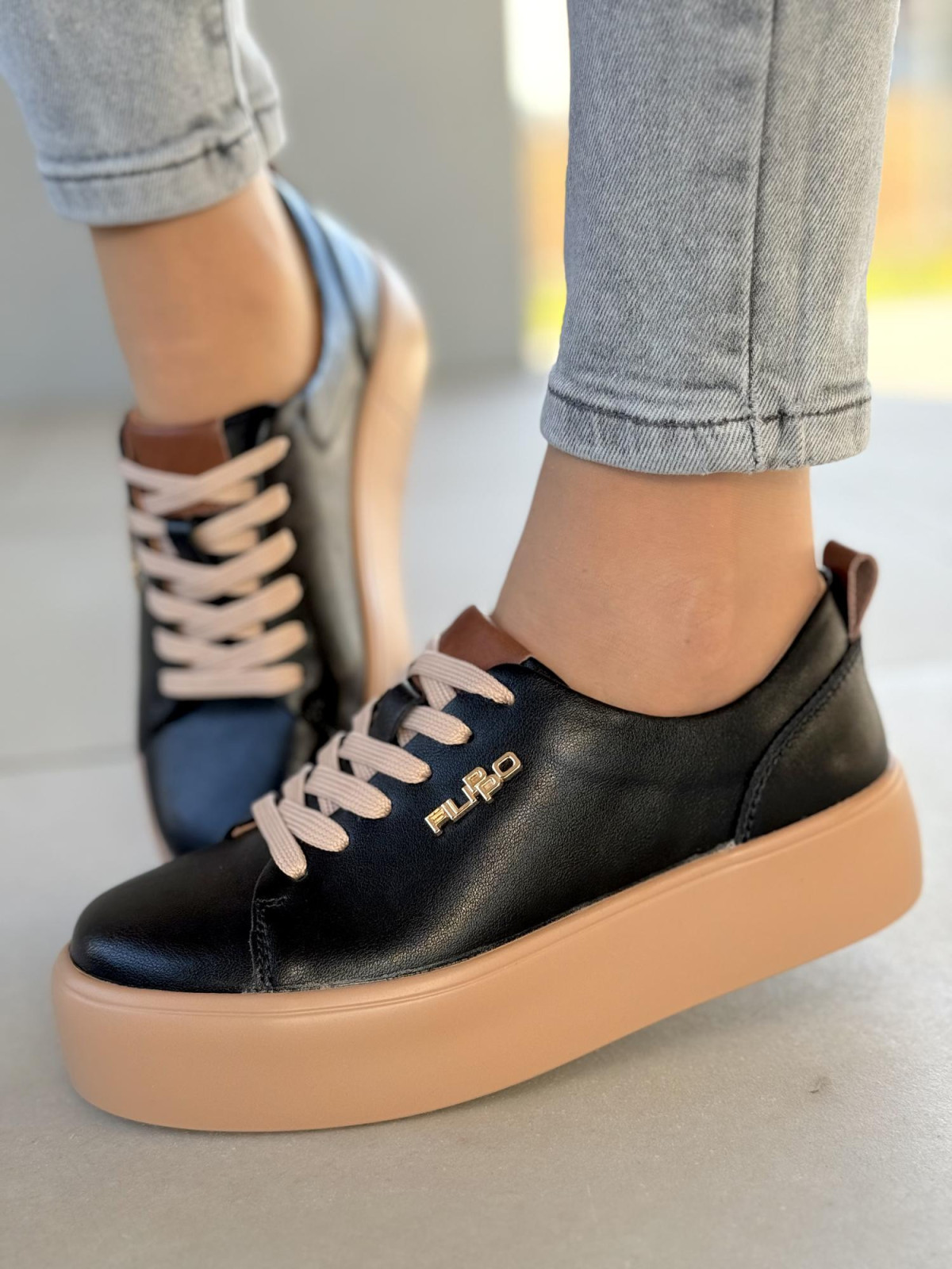 Sneakersy damskie ze skóry naturalnej