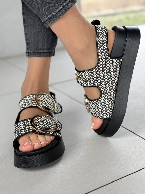 Wygodne klapki damskie